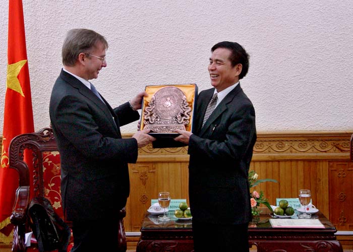 Standing Deputy Minister of Justice worked with delegation of German assessment experts