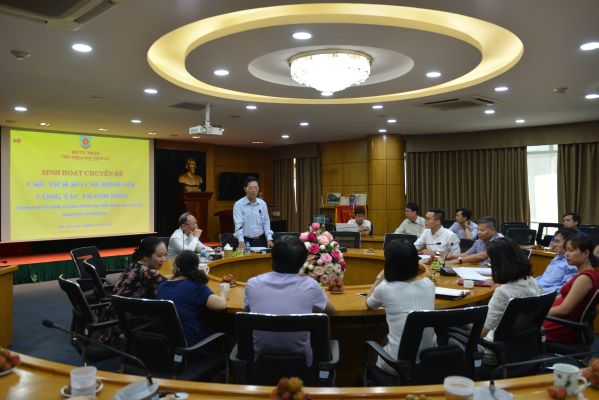 Buổi sinh hoạt chuyên đề với chủ đề “Chủ tịch Hồ Chí Minh với công tác thanh niên”