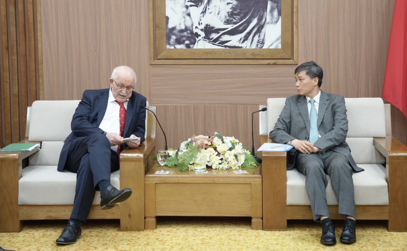 Tiếp tục mối quan hệ hợp tác pháp luật và tư pháp giữa Việt Nam - EU