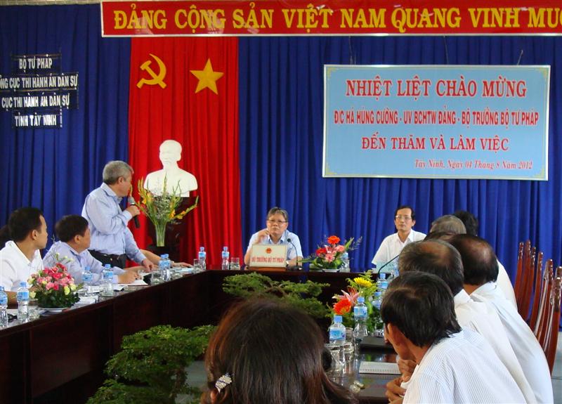 Minister Ha Hung Cuong to visit Tay Ninh provincial Departments of Justice and Civil Judgment Enforcement