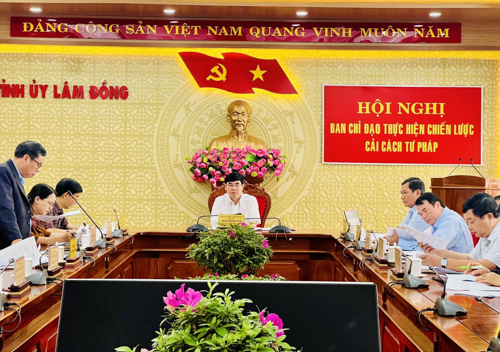 Nâng cao trách nhiệm và hiệu quả phối hợp giữa các cơ quan trong thực thi nhiệm vụ trên lĩnh vực tư pháp