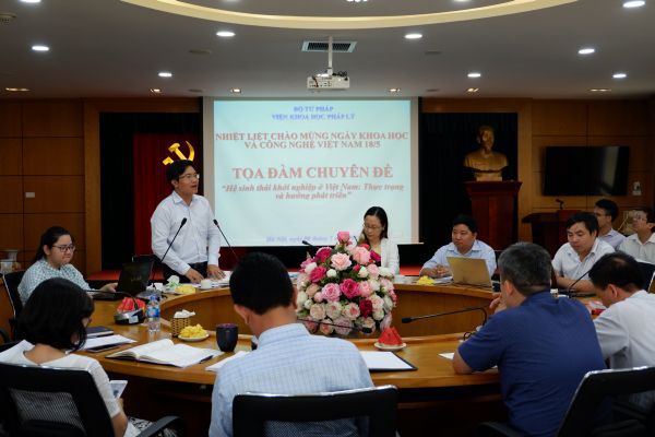 Tọa đàm “Hệ sinh thái khởi nghiệp ở Việt Nam: Thực trạng và hướng phát triển”