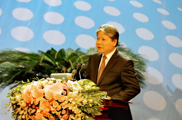 Bộ trưởng Bộ Tư pháp ban hành Bảng Tiêu chí chấm điểm thi đua, xếp hạng các cơ quan thi hành án dân sự địa phương năm 2015