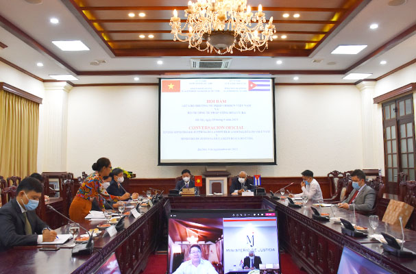 Thúc đẩy mối quan hệ hữu nghị truyền thống anh em giữa hai Bộ Tư pháp Việt Nam - Cuba