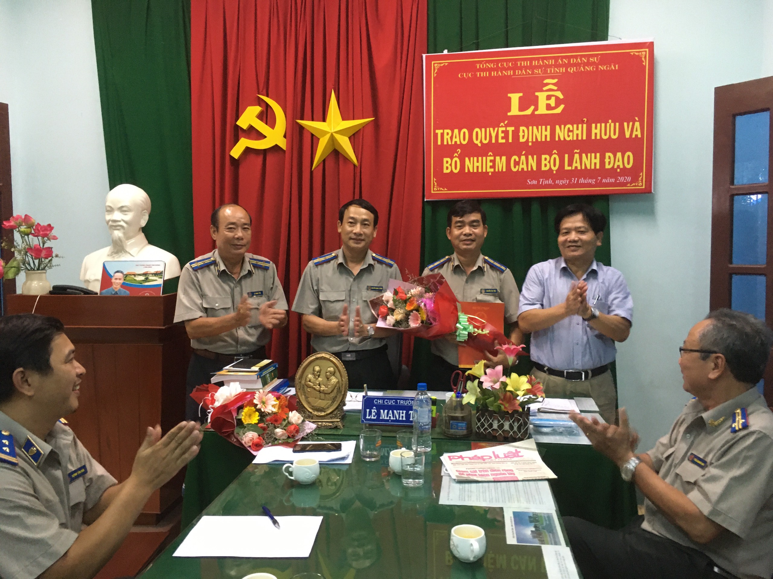 Cục THADS tỉnh tổ chức trao các Quyết định về công tác cán bộ