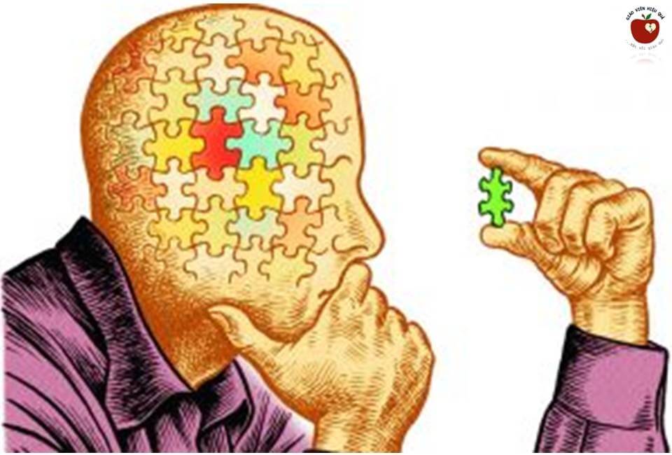 LEGAL CRITICAL THINKING HAY TƯ DUY CHỦ ĐỘNG TRONG NGHIÊN CỨU PHÁP LÝ