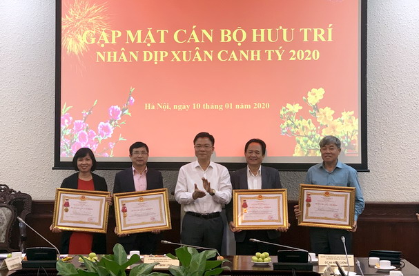 Bộ Tư pháp gặp mặt cán bộ hưu trí nhân dịp Xuân Canh Tý 2020