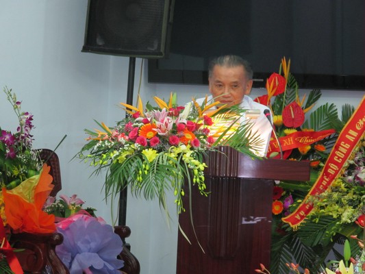 1004 Kyniem10nam08.jpg