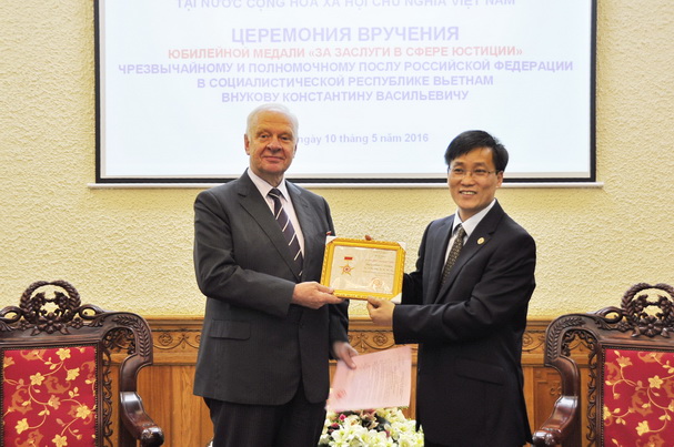 Hợp tác pháp luật Việt Nam – Liên bang Nga sẽ có những bước phát triển chiến lược