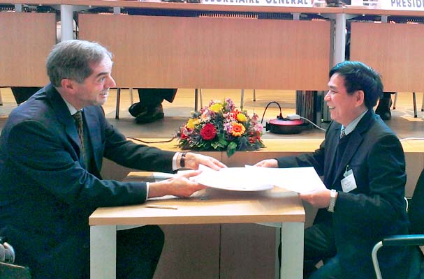 Vietnam officially becomes a member of Hague Conference