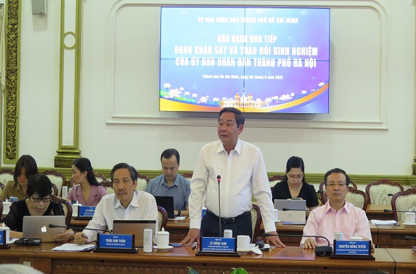 Khảo sát, trao đổi kinh nghiệm về tổ chức mô hình chính quyền đô thị, cơ chế thu hút nhân tài, sử dụng nguồn nhân lực chất lượng cao và cơ chế liên kết và phát triển vùng của Thành phố Hồ Chí Minh