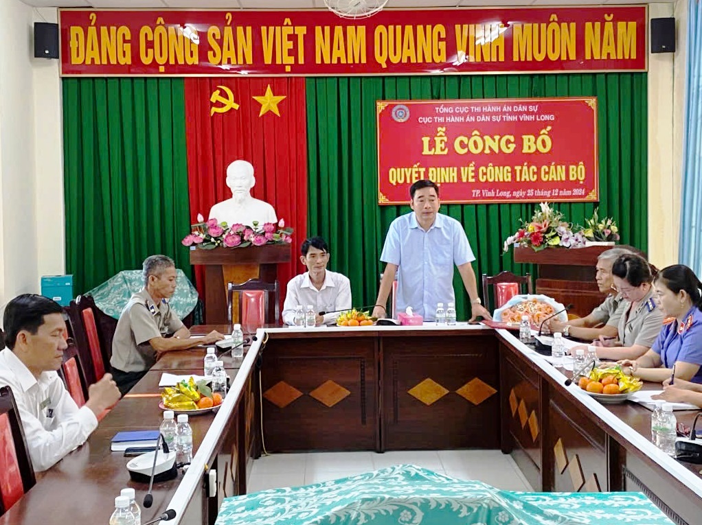 Bổ nhiệm lại Chi cục trưởng Chi cục Thi hành án dân sự thành phố Vĩnh Long