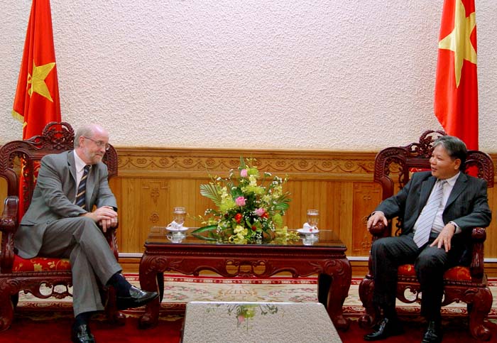 Vietnam needs to maintain its identity