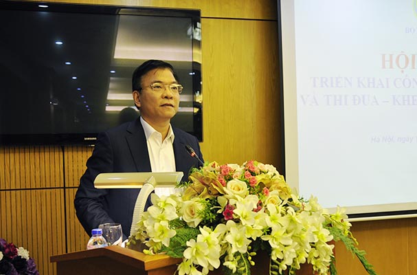 Bộ Tư pháp triển khai công tác văn phòng và thi đua – khen thưởng năm 2018
