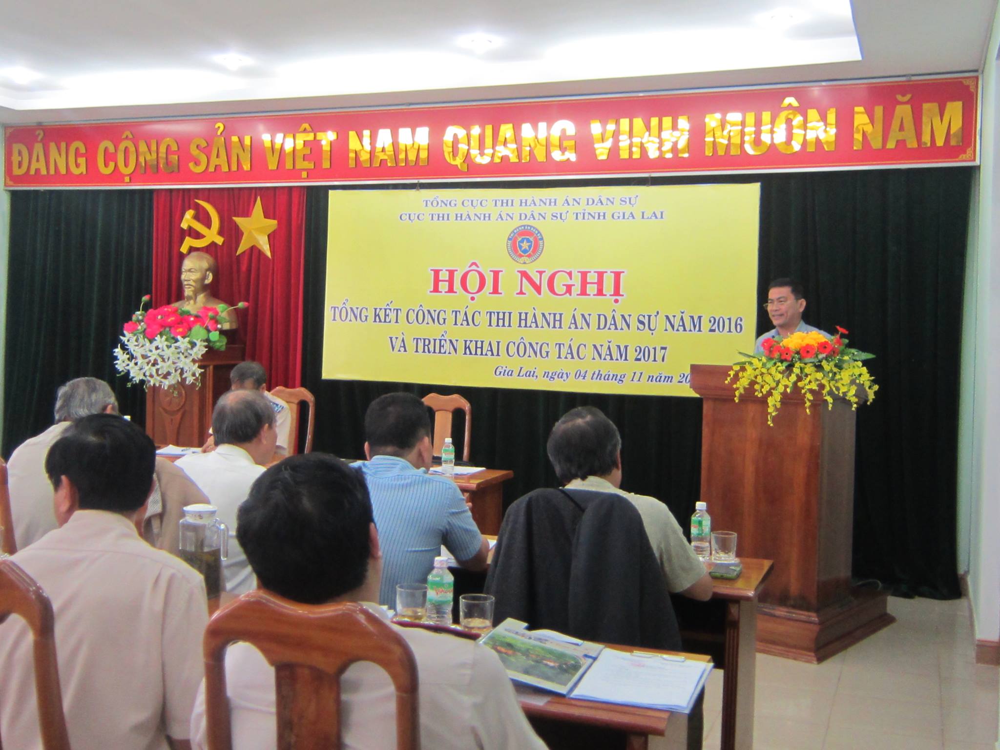 Đ/c Nguyễn Đức Hoàng - Phó Chủ tịch UBND tỉnh Gia Lai, Trưởng Ban Chỉ đạo Thi hành án dân sự tỉnh phát biểu chỉ đạo Hội nghị