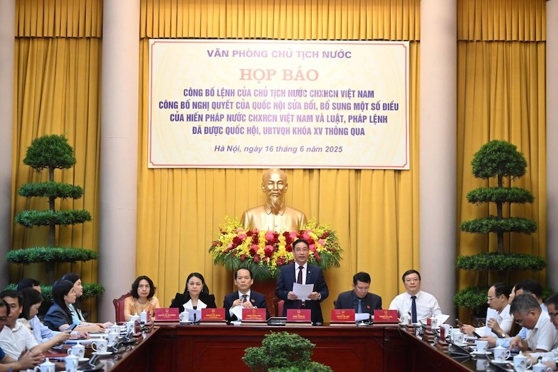 Sửa đổi, bổ sung một số điều của Hiến pháp: Kiến tạo một nước Việt Nam hùng cường, thịnh vượng