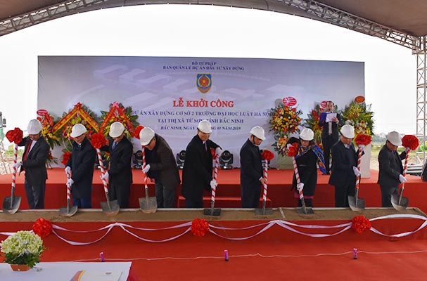 Khởi công Dự án xây dựng cơ sở 2 Trường Đại học Luật Hà Nội