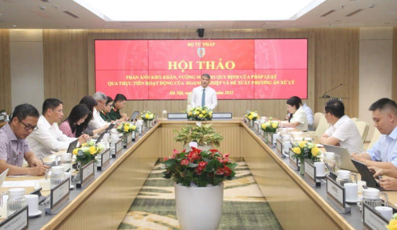 Chung tay tháo gỡ khó khăn từ cơ chế, chính sách cho doanh nghiệp