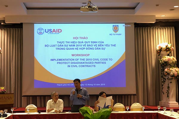 Người yếu thế trong quan hệ hợp đồng -Nhận diện để bảo đảm tính khả thi trong quy định của pháp luật