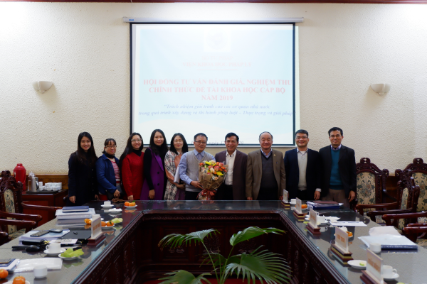 Hội đồng tư vấn đánh giá, nghiệm thu chính thức đề tài khoa học cấp bộ “Trách nhiệm giải trình của cơ quan nhà nước trong quá trình xây dựng và thi hành pháp luật – Thực trạng và giải pháp”