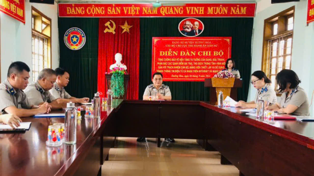 Tăng cường bảo vệ nền tảng tư tưởng của Đảng; đấu tranh, phản bác các quan điểm sai trái, thù địch trong tình hình mới gắn với trách nhiệm cán bộ, đảng viên thiết lập và sử dụng trang thông tin điện tử cá nhân trên Internet và mạng xã hội