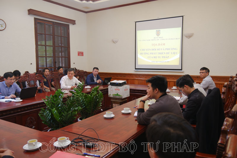 Tọa đàm Chuyển đổi số và phương hướng phát triển dữ liệu của Bộ Tư pháp