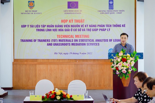 Hoàn thiện Bộ TL tập huấn giảng viên nguồn về kỹ năng phân tích thống kê trong lĩnh vực HGOCS và TGPL