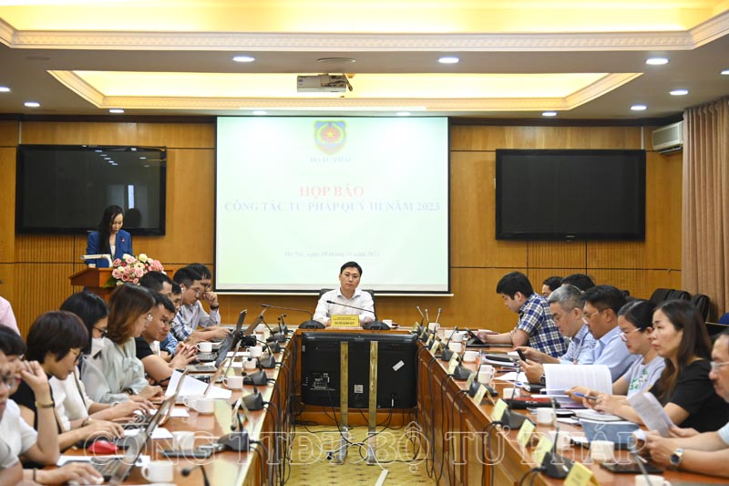 Bộ Tư pháp tổ chức họp báo về Công tác tư pháp Quý III/2023