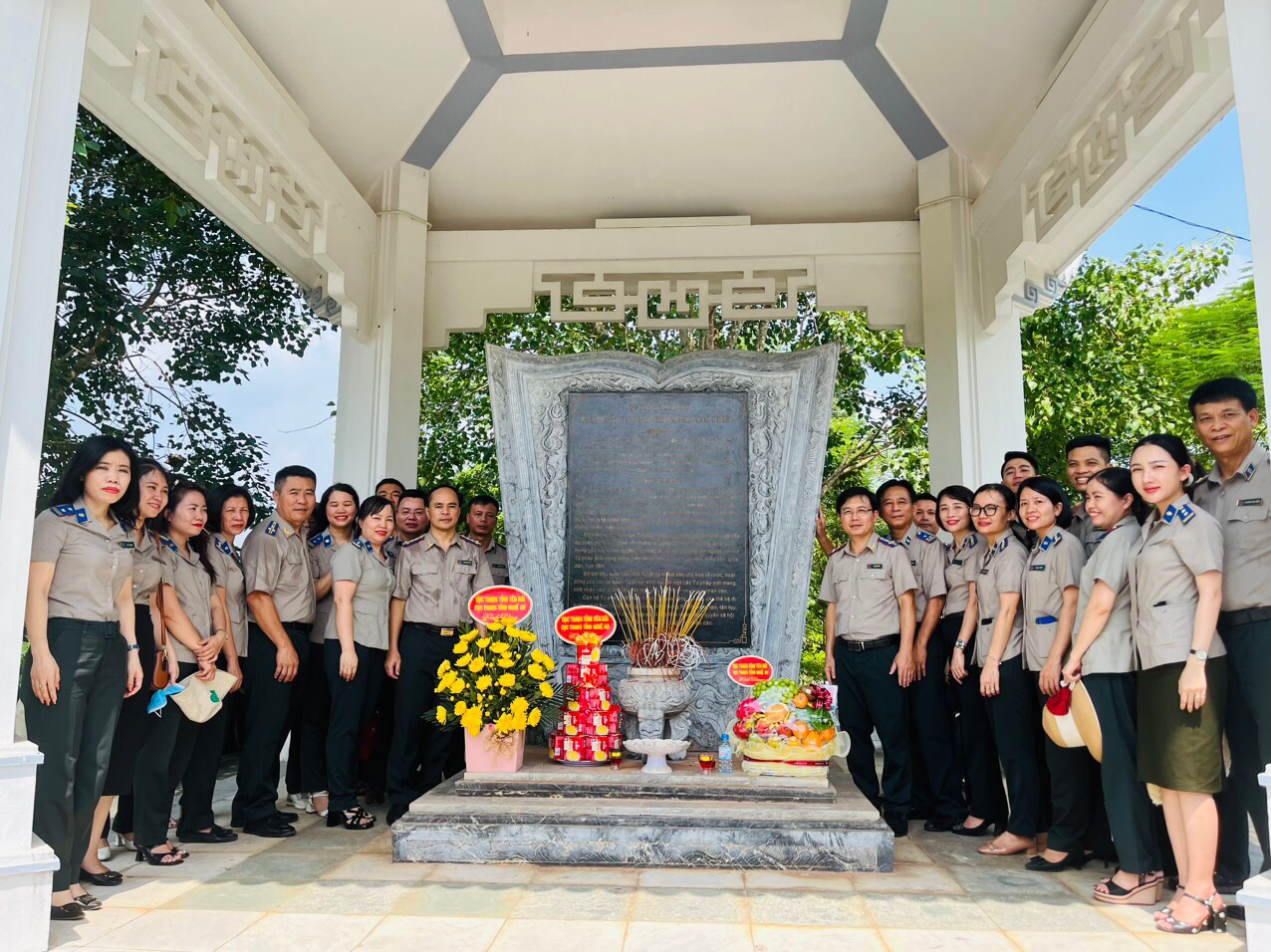 Cục Thi hành án dân sự tỉnh Nghệ An tổ chức các hoạt động về nguồn nhân dịp 77 năm ngày truyền thống Ngành THADS (19/7/1946 – 19/7/2023) và 30 năm chuyển giao công tác THADS (1993 – 2023)