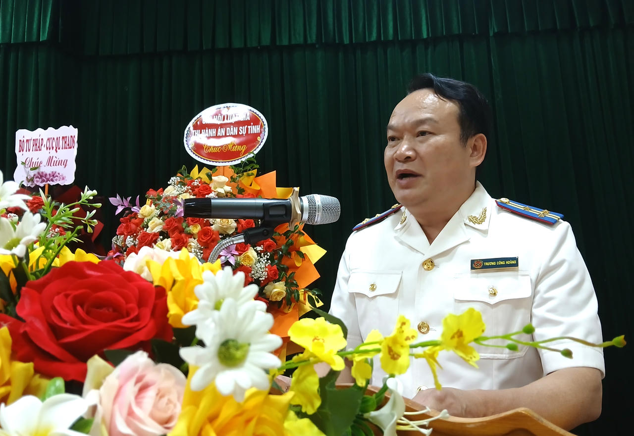 Ông Trương Công Hoàng, Quyền Trưởng THADS tỉnh Hà Tĩnh phát biểu nhận nhiệm vụ. Ảnh: Hữu Anh