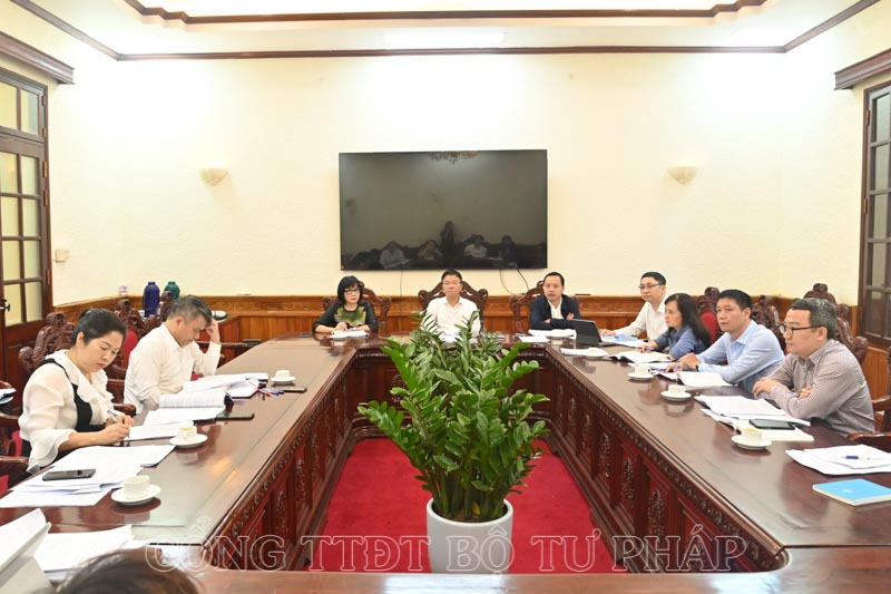 Tăng cường trách nhiệm của bộ, ngành, địa phương trong kiểm tra văn bản quy phạm pháp luật