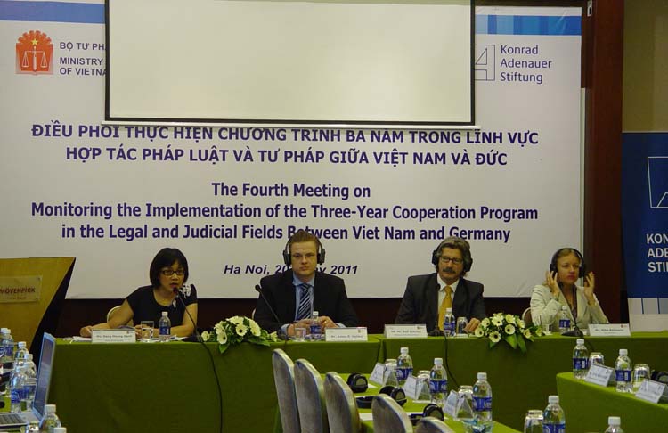 The fourth meeting on monitoring the implementation of the three-year cooperation program in the legal and judicial fields between Vietnam and Germany