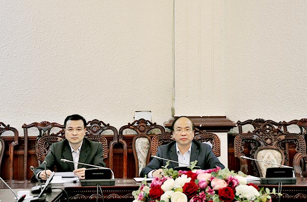 Họp về công tác xây dựng luật, pháp lệnh và ban hành văn bản quy định chi tiết