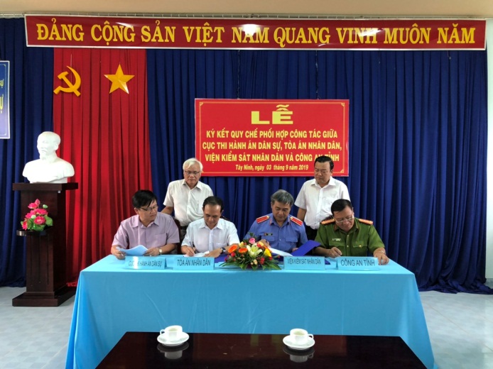 Cục Thi hành án dân sự tỉnh Tây Ninh tổ chức Lễ ký kết Quy chế phối hợp trong công tác thi hành án dân sự, thi hành án hành chính