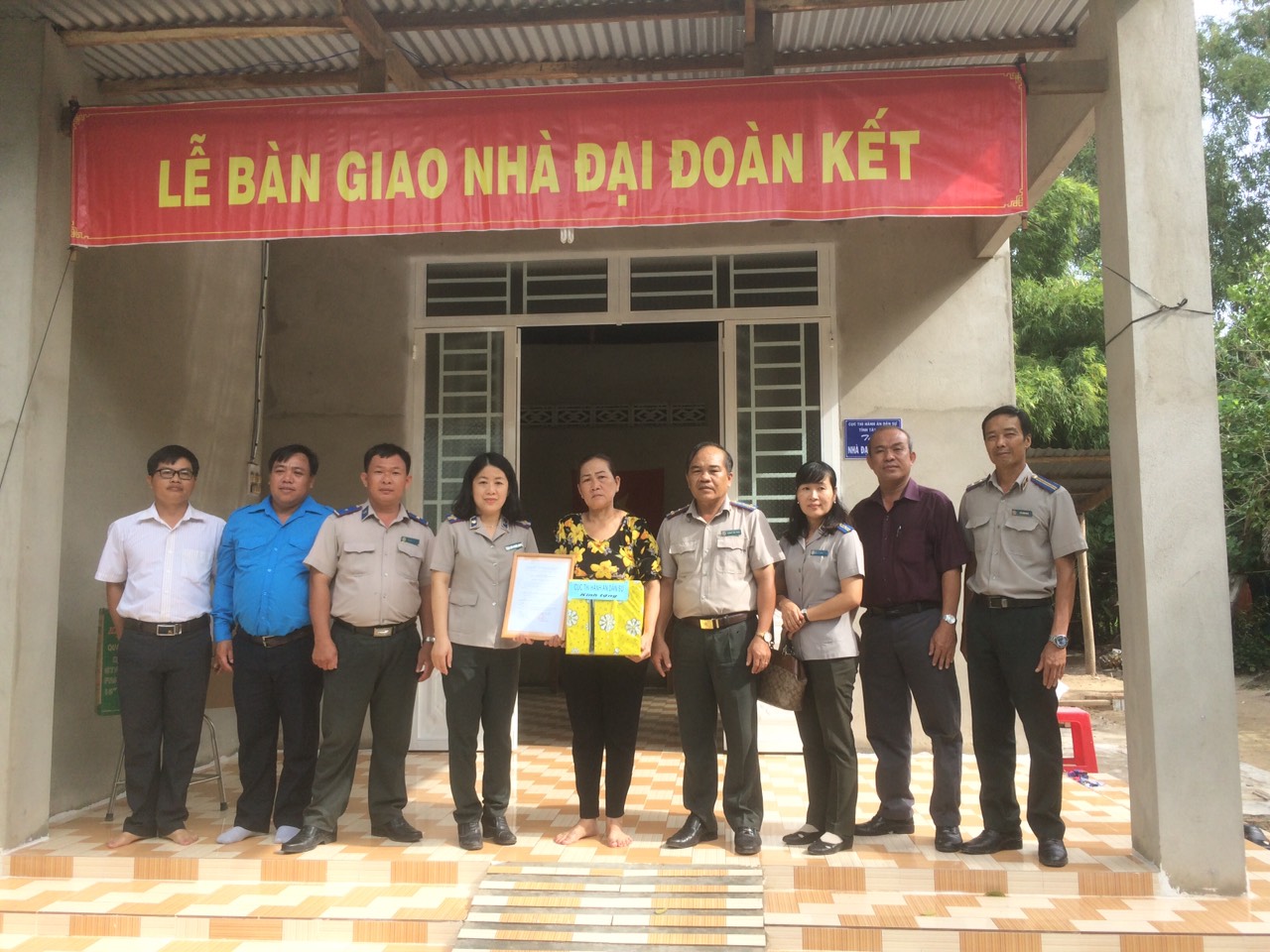 Cục Thi hành án dân sự tỉnh Tây Ninh trao nhà Đại đoàn kết tại xã Long Giang, huyện Bến Cầu