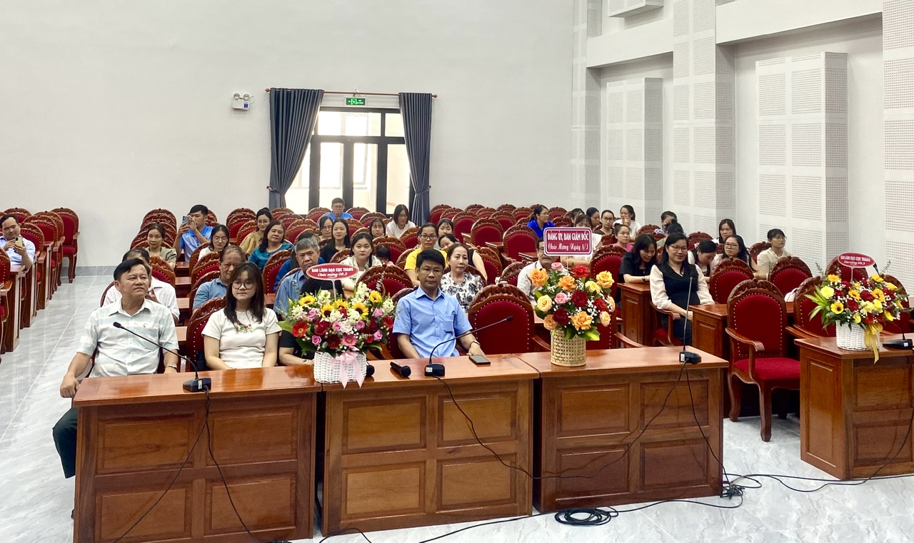 Cục Thi hành án dân sự phối hợp với Sở Tư pháp tỉnh Tây Ninh tổ chức về nguồn, họp mặt giao lưu nhân Kỷ niệm 115 năm ngày Quốc tế phụ nữ (08/3/1910-08/3/2025) và 1985 năm Khởi nghĩa Hai Bà Trưng