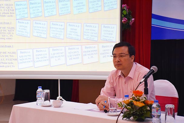 Một số định hướng và giải pháp nâng cao chất lượng công tác lập dự kiến Chương trình xây đựng luật, pháp lệnh