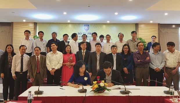 Khối cơ quan TP các tỉnh Duyên hải – Miền Trung và Tây Nguyên phát động ký kết giao ước thi đua