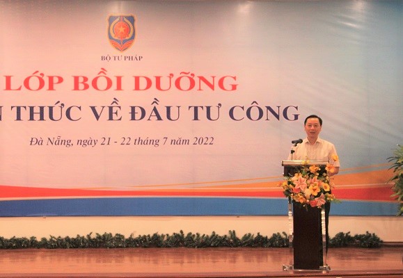 Bộ Tư pháp khai giảng lớp bồi dưỡng kiến thức về đầu tư công