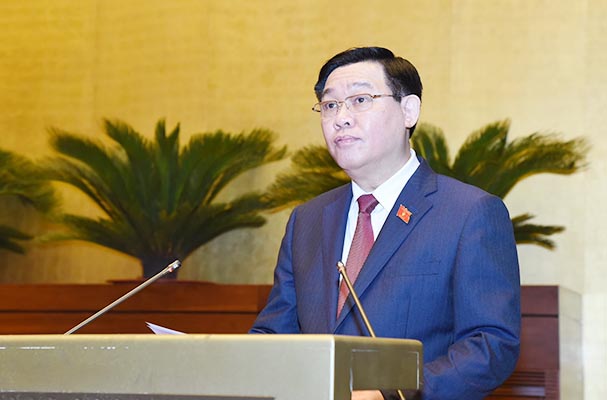 Quốc hội đánh giá cao sự điều hành quyết liệt của Chính phủ; trân trọng những nghĩa cử cao đẹp của đồng bào