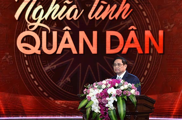 Dịch bệnh đang dần qua đi, nhưng tình quân dân mãi mãi đọng lại trong trái tim mọi người con đất Việt*