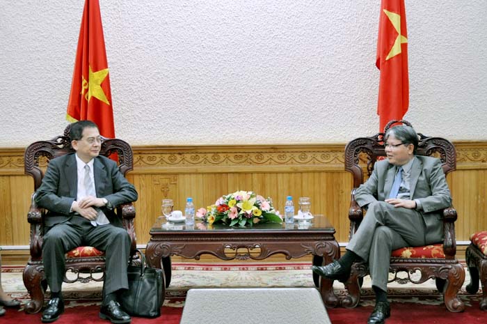 Enhance cooperation with Japan in training judicial titles