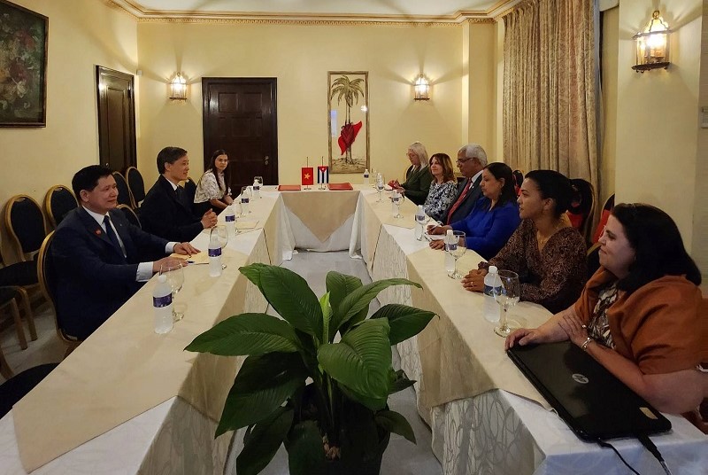 Tiếp tục làm sâu sắc hơn quan hệ hợp tác pháp luật và tư pháp Việt Nam - Cuba