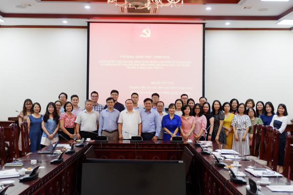 Chi bộ Viện Khoa học pháp lý tổ chức quán triệt nội dung Nghị quyết Đại hội XIII của Đảng