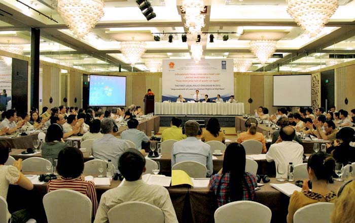 The 1st Legal Policy Dialogue in 2012: “Improvement of Laws on Human Rights”