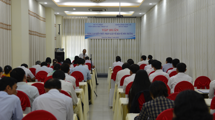 Tập huấn nâng cao kiến thức pháp luật về bảo vệ môi trường tại tỉnh Long An