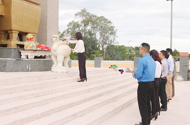 Sở Tư pháp Quảng Bình tri ân nhân kỷ niệm 72 năm ngày Ngày Thương binh - Liệt sỹ