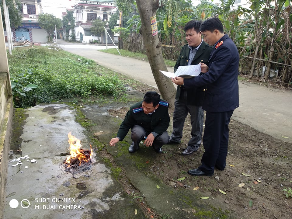 Chi cục THADS thị xã Hồng Lĩnh tổ chức tiêu hủy cần sa, heroin, methaphetamine và nhiều tang vật khác