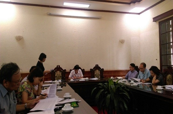 Thẩm dự thảo Quyết định của Thủ tướng Chính phủ quy định việc nhập khẩu hàng hóa thuộc Danh mục sản phẩm CNTT đã qua sử dụng cấm nhập khẩu để nghiên cứu khoa học và hoạt động gia công hàng hóa thuộc Danh mục sản phẩm CNTT đã qua sử dụng cấm nhập khẩu