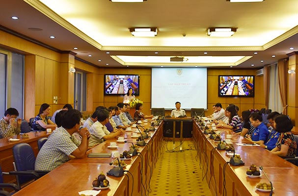 Tri ân các thương binh và thân nhân liệt sỹ đang công tác tại Bộ Tư pháp